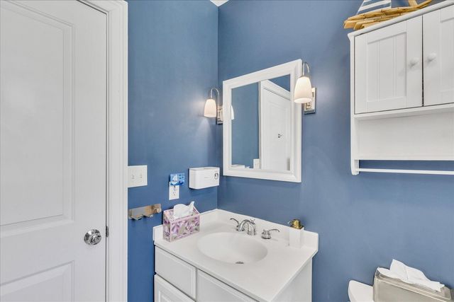 3 Honora Lane UNIT 3, Buzzards Bay, MA 02532