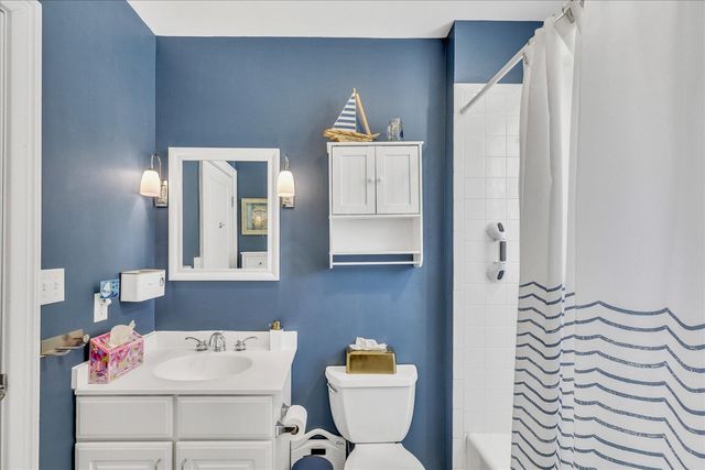 3 Honora Lane UNIT 3, Buzzards Bay, MA 02532