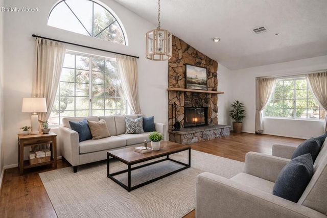 8582 Frontera Avenue, Yucca Valley, CA 92284
