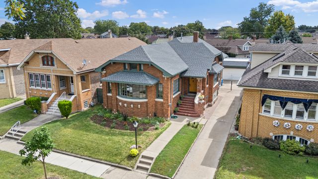 6858 Riverside Drive, Berwyn, IL 60402