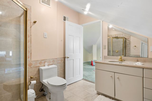 6858 Riverside Drive, Berwyn, IL 60402