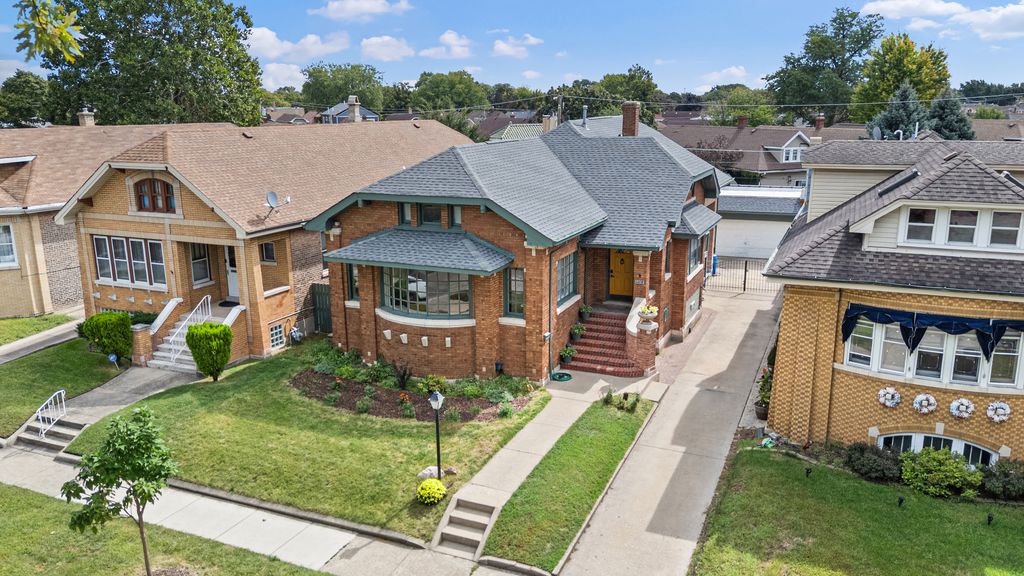 6858 Riverside Drive, Berwyn, IL 60402 — photo 2