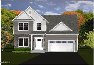 43 Creekside Drive, Milton, NY 12863