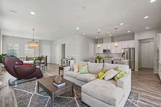 6421 Village Lane, Centennial, CO 80111