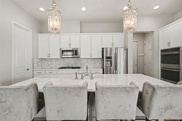 6421 Village Lane, Centennial, CO 80111