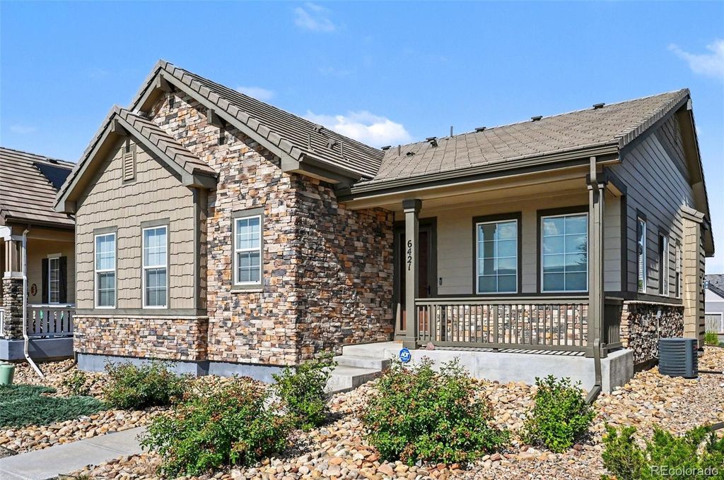 6421 Village Lane, Centennial, CO 80111