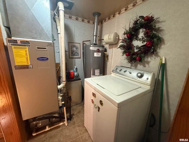 401 N 23RD Street, Herrin, IL 62948