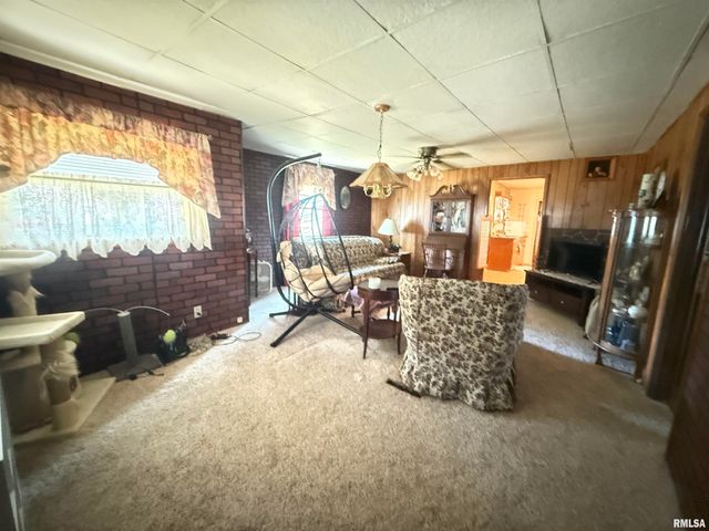 401 N 23RD Street, Herrin, IL 62948