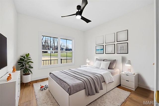 55 Lake Bend Drive, Winfield, MO 63389