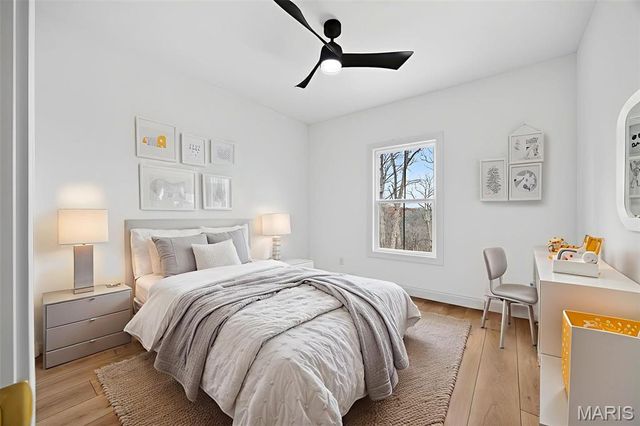 55 Lake Bend Drive, Winfield, MO 63389