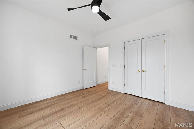 55 Lake Bend Drive, Winfield, MO 63389