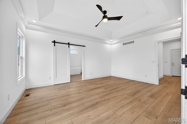 55 Lake Bend Drive, Winfield, MO 63389