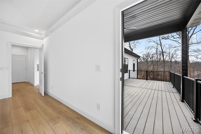 55 Lake Bend Drive, Winfield, MO 63389