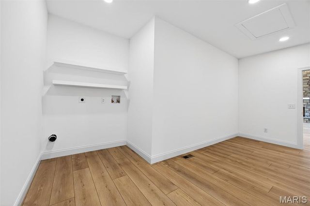 55 Lake Bend Drive, Winfield, MO 63389