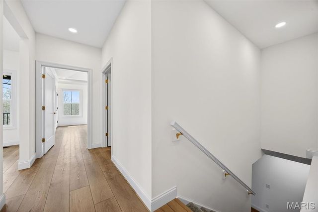 55 Lake Bend Drive, Winfield, MO 63389