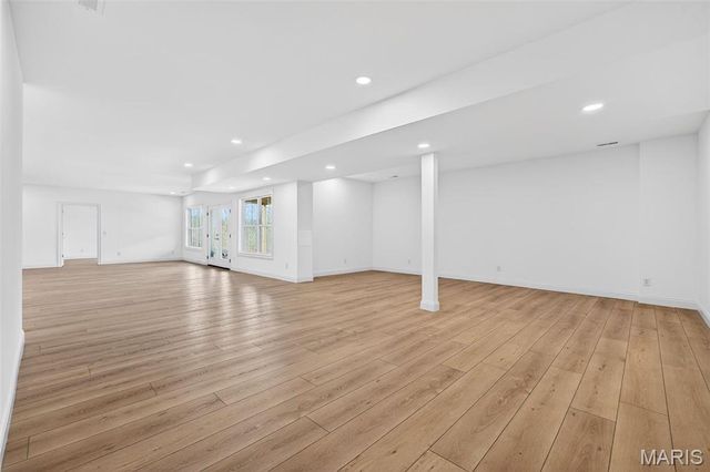 55 Lake Bend Drive, Winfield, MO 63389