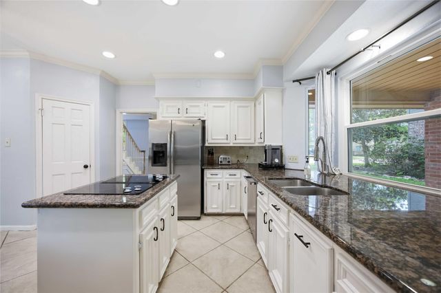 2907 Forest Garden Drive, Houston, TX 77345