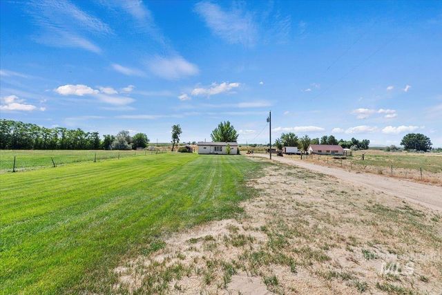 23577 Upper Pleasant Ridge Road, Wilder, ID 83676