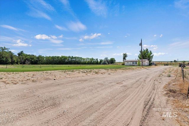 23577 Upper Pleasant Ridge Road, Wilder, ID 83676