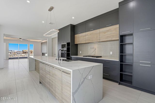 1930 CONCHO Court, El Paso, TX 79911