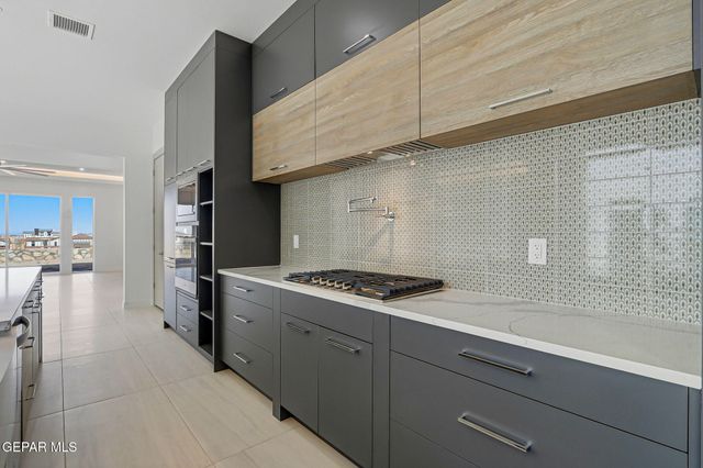 1930 CONCHO Court, El Paso, TX 79911