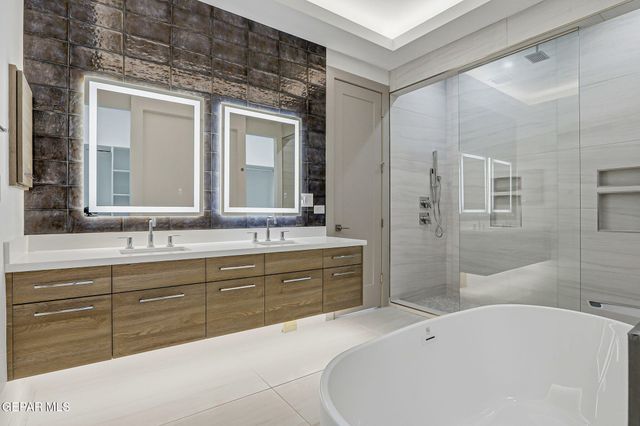 1930 CONCHO Court, El Paso, TX 79911