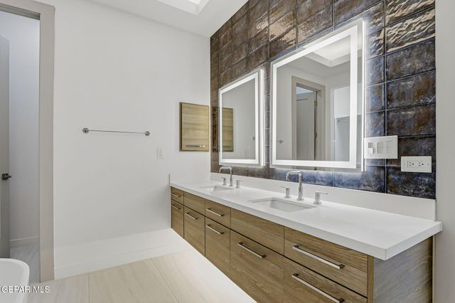 1930 CONCHO Court, El Paso, TX 79911