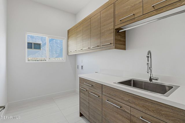 1930 CONCHO Court, El Paso, TX 79911