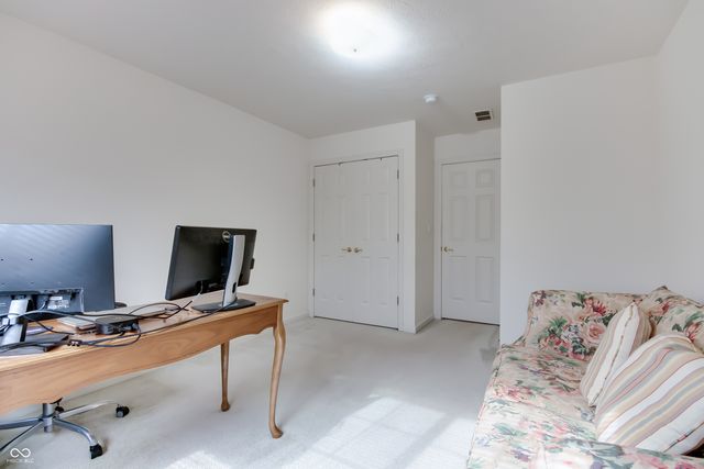 8532 Enclave Boulevard, Fishers, IN 46038