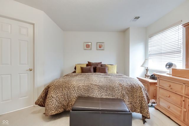 8532 Enclave Boulevard, Fishers, IN 46038