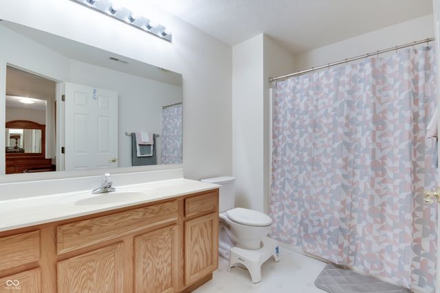 8532 Enclave Boulevard, Fishers, IN 46038