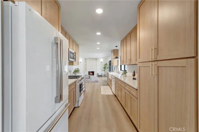 17392 Lido, Huntington Beach, CA 92647
