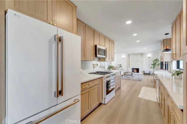 17392 Lido, Huntington Beach, CA 92647