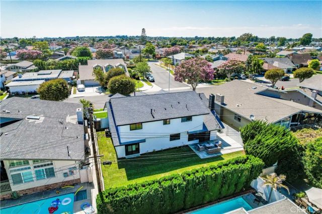 17392 Lido, Huntington Beach, CA 92647