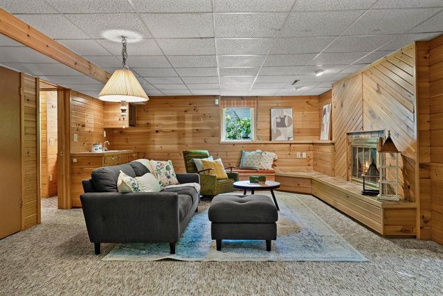 6325 Keelson Drive, Madison, WI 53705