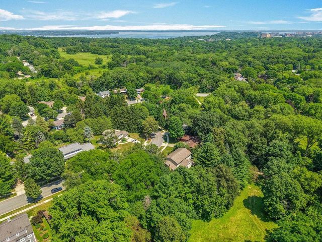 6325 Keelson Drive, Madison, WI 53705