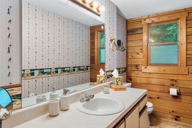 163 Winchester Cove Lane, Hayesville, NC 28904