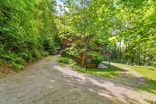 163 Winchester Cove Lane, Hayesville, NC 28904