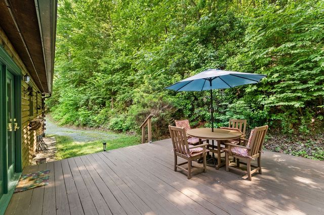 163 Winchester Cove Lane, Hayesville, NC 28904