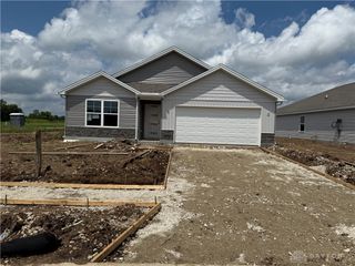201 Lightfoot Court, New Carlisle, OH 45634