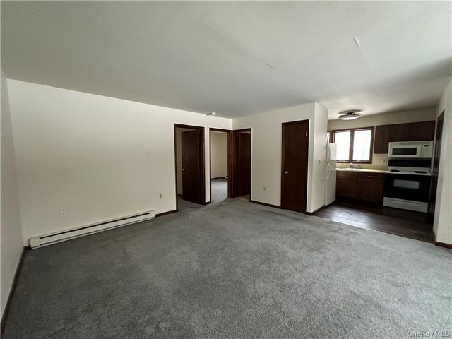 15 Kelly Lane D, Pine Bush, NY 12566