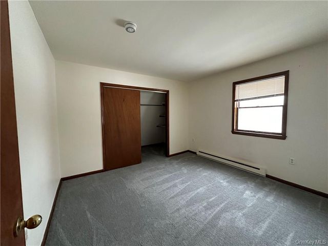 15 Kelly Lane D, Pine Bush, NY 12566