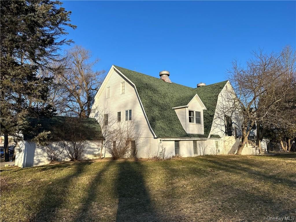 15 Kelly Lane D, Pine Bush, NY 12566