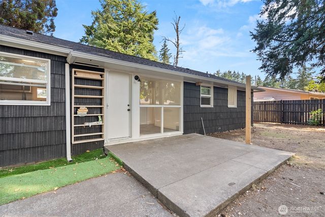 8518 Mount Tacoma Drive SW, Lakewood, WA 98498