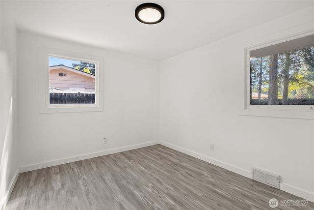 8518 Mount Tacoma Drive SW, Lakewood, WA 98498