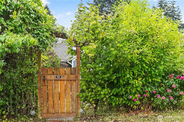 1814 Wilson Avenue, Bellingham, WA 98225