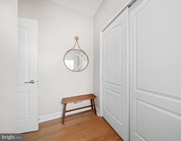 33 WATERTON DR, Bear, DE 19701