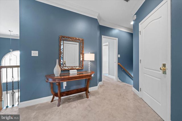 33 WATERTON DR, Bear, DE 19701