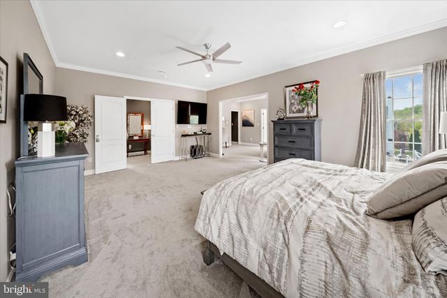 33 WATERTON DR, Bear, DE 19701