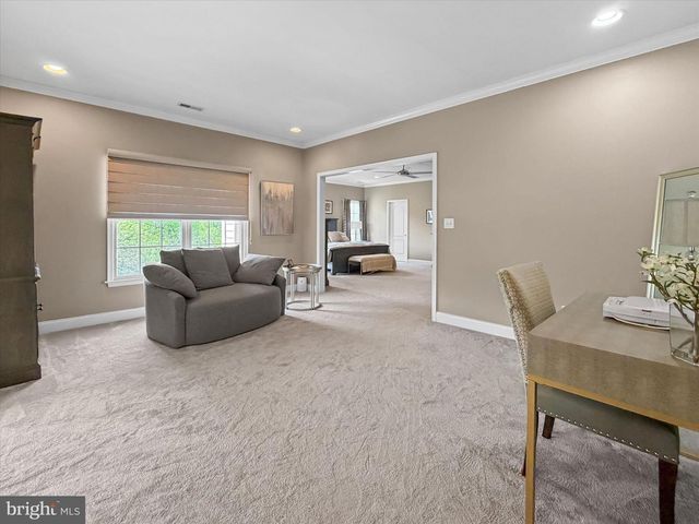 33 WATERTON DR, Bear, DE 19701